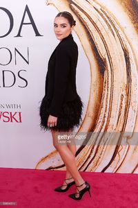 olivia-culpo-attends-the-2016-cfda-fashion-awards-at-the-hammerstein-picture-id538546514.jpg