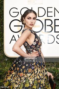 olivia-culpo-attends-the-74th-annual-golden-globe-awards-arrivals-at-picture-id631321748.jpg
