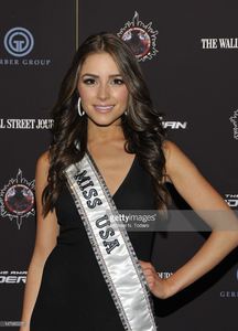 olivia-culpo-attends-the-amazing-spiderman-new-york-special-screening-picture-id147385257.jpg