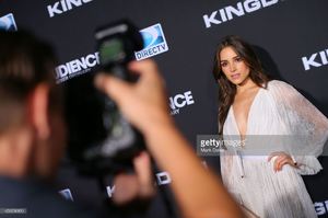 olivia-culpo-attends-the-premiere-event-for-directvs-kingdom-on-1-picture-id456506890.jpg