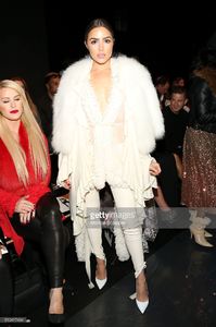 olivia-culpo-attends-the-thomas-wylde-fall-2016-fashion-show-during-picture-id510417464.jpg
