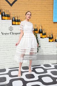 olivia-culpo-attends-veuve-clicquot-hosts-secondannual-clicquot-in-picture-id511441124.jpg