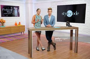 olivia-culpo-guest-cohosts-an-episode-of-amazons-style-code-live-with-picture-id605943984.jpg