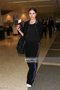 olivia-culpo-is-seen-at-lax-on-march-02-2017-in-los-angeles-picture-id647296384.jpg