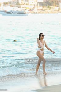 olivia-culpo-is-seen-during-the-me-cabo-resort-grand-reopening-party-picture-id538377118.jpg