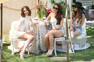 olivia-culpo-natasha-port-alex-weinstein-attend-the-chillchella-by-picture-id521626616.jpg