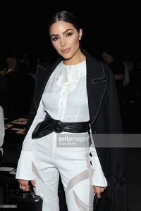 olivia-culpo-poses-backstage-at-the-john-paul-ataker-fall-winter-2017-picture-id635311940.jpg