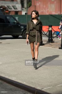 olivia-culpo-seen-wearing-a-kacky-dress-from-alexandre-vauthier-and-picture-id699321572.jpg