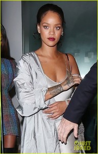 rihanna-stuns-in-silver-at-valerian-after-party-04.jpg