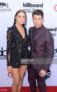 singer-nick-jonas-and-model-olivia-culpo-attend-the-2015-billboard-picture-id473879558.jpg