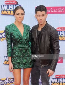 singer-nick-jonas-and-olivia-culpo-arrive-at-the-2015-radio-disney-picture-id471208166.jpg