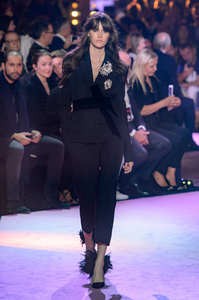 vauthier-hc-rs17-0208.thumb.jpg.4528faac02ac1984eba8a44c427653bc.jpg