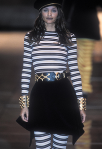 versace-fw-1993-4.thumb.png.3918a3fb64634ae6759e79df93944576.png