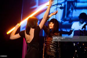 zula-zazou-and-mareva-galanter-perform-live-during-the-nouvelle-vague-picture-id132896449.jpg