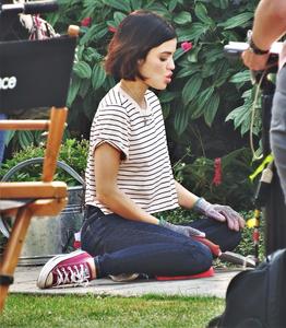 48984063_lucy-hale-06.jpg