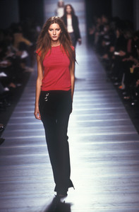 4_byblos-fw-1999-5_html.thumb.JPEG.a542333761535ec79d6fa563c71f59fd.JPEG