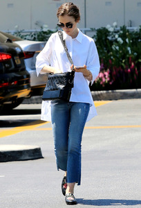 lilyc out for lunch in la 18 (4).jpg