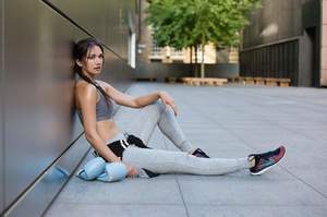 dominika van saten box2.jpg