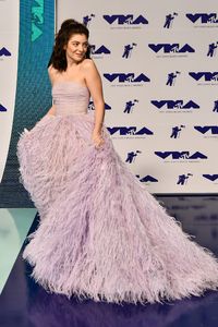  lorde270817BZNImage11.jpg