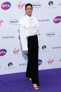 garbiñe-muguruza-wta-pre-wimbledon-party-in-london-06-29-2017-2.jpg