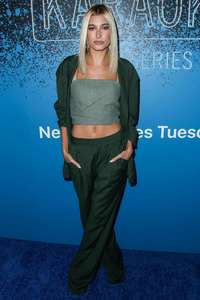 Hailey-Baldwin--Carpool-Karaoke--The-Series-Launch-Party--43.jpg