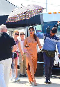Priyanka-Chopra-on-the-set-of-Isnt-It-Romantic--22.jpg