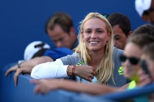 donna-vekic-during-stan-wawrinka-s-match-2015-us-open-in-nyc_3.jpg