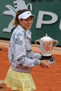 garbine-muguruza-ladies-final-match-winner-at-2016-roland-garros-8.jpg