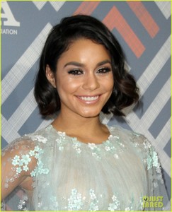 vanessa-hudgens-fox-tca-party-04.jpg