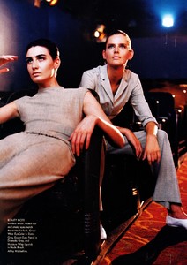 vogue_us_february_1998_32.thumb.jpg.4bdb1ef80bbe8b35c2ac707fc9dfca6b.jpg