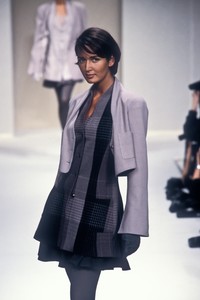 1_cerruti-fw-1994-2_html.thumb.JPEG.5d27fdd3e864292ef91551e33312e213.JPEG