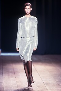 2_ysl-fw-2000-3_html.thumb.JPEG.00e1274c11da1054a9f9b1ee9ba9c240.JPEG