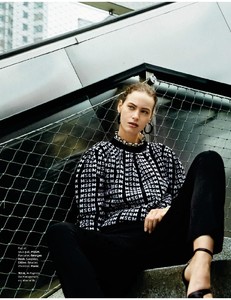 Grazia_France__18_au_24_Ao_251_t_2017-3.jpg