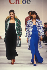chloe-ss-1986-1.thumb.jpg.f26aa593a51a392a61a67090ab03ccc1.jpg