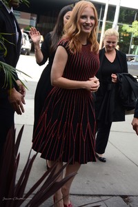 jessica-chastain-2017-toronto-international-film-festival-press-meeting-9817-11.JPG