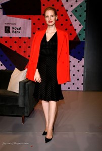 jessica-chastain-quotmollys-gamequot-press-conference-at-tiff-9917-19.JPG
