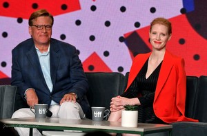 jessica-chastain-quotmollys-gamequot-press-conference-at-tiff-9917-26.JPG