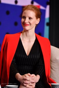 jessica-chastain-quotmollys-gamequot-press-conference-at-tiff-9917-30.JPG