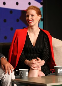jessica-chastain-quotmollys-gamequot-press-conference-at-tiff-9917-35.JPG