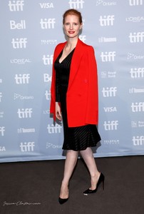 jessica-chastain-quotmollys-gamequot-press-conference-at-tiff-9917-4.JPG