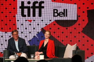 jessica-chastain-quotmollys-gamequot-press-conference-at-tiff-9917-46.JPG
