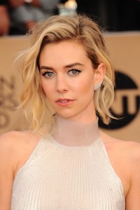 vanessa-kirby-at-23rd-annual-screen-actors-guild-awards-in-los-angeles-01-29-2017_1.thumb.jpg.9e3f46219acb3394c94bbbf9e5956880.jpg