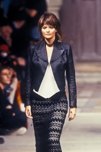 1_martine-sitbon-ss-1994-2_html.thumb.JPEG.16b2a7c6abbf360cc3f4392cd6a5da4f.JPEG