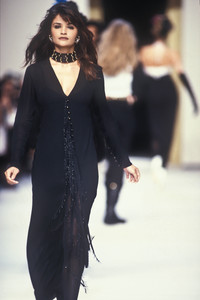 2_chanel-fw-1992-3_html.thumb.JPEG.ff512b0e014aca296e3e4539ce8166f0.JPEG