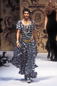 3_chanel-hc-ss-1993-4_html.thumb.JPEG.99684b556a262540f3f6bf5577adccde.JPEG