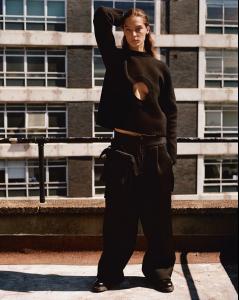 daria-werbowy-by-alasdair-mclellan-for-i-d-magazine-summer-2015-1.thumb.jpg.e39642f3b141a9ca54627edb452f1ffa.jpg