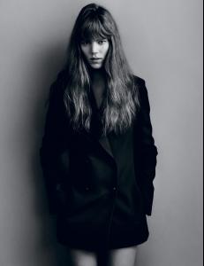 freja-beha-erichsen-by-alasdair-mclellan-for-i-d-magazine-summer-2015-7.thumb.jpg.d290ac0188b3fd68d4ad1be79ff55faf.jpg