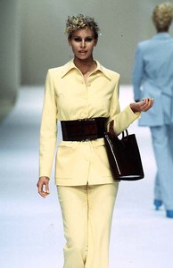 lanvin-ss-1997-5.thumb.jpg.a13a0fc82dc616b5bd6688fee24a97fc.jpg