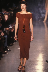 0_donna-karan-ss-1997-1_html.thumb.JPEG.1cc47c6ad45a58dc48ee073ca6e6031b.JPEG