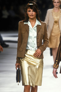2_chanel-fw-1996-3_html.thumb.JPEG.13adfd8f3fe3c613f26f4dfaedb2d79a.JPEG